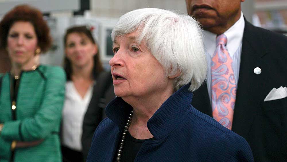 Yellen Says Fed Is Working On Tailoring Regulations To Bank Size 
